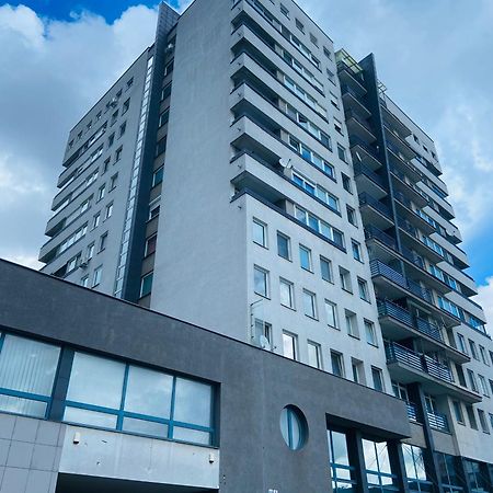 Cozy Studio On The Roof, Next To Incheba Expo Bratislava Exterior foto